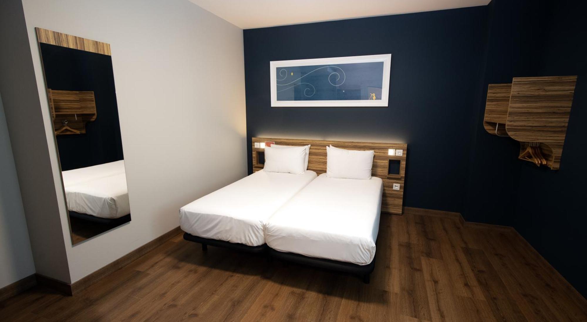 Travelodge Madrid Metropolitano Δωμάτιο φωτογραφία